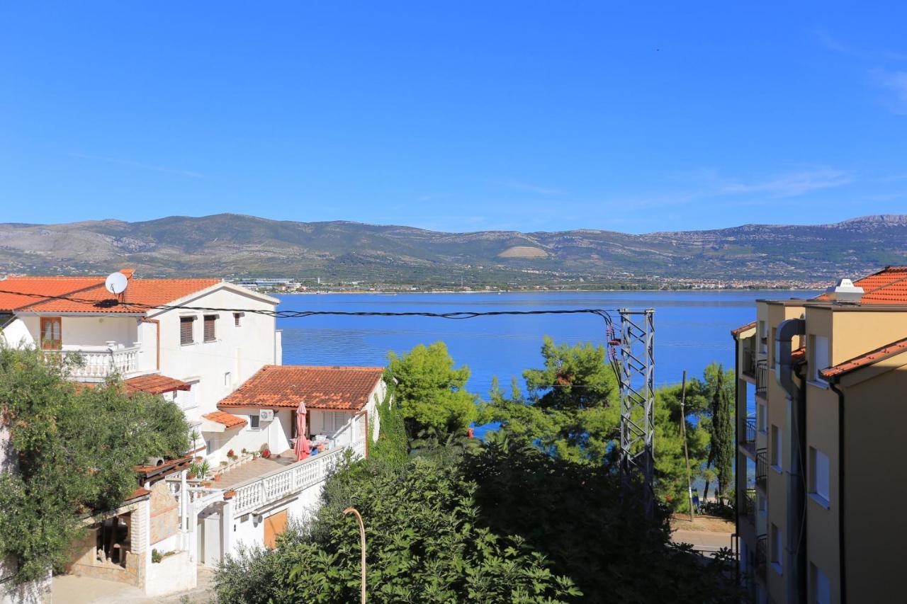 Apartments By The Sea Arbanija, Ciovo - 17332 Trogir Exterior photo