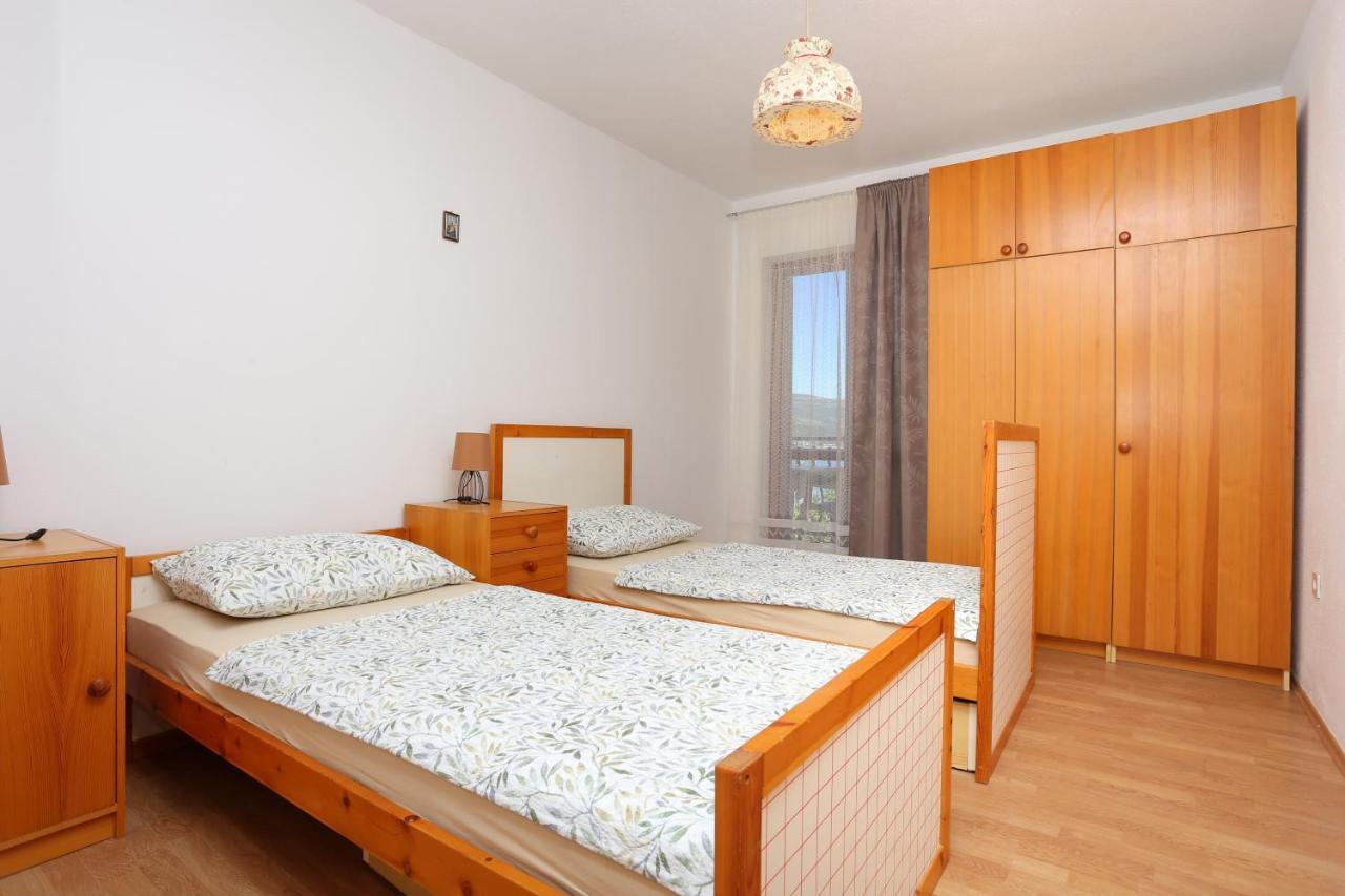 Apartments By The Sea Arbanija, Ciovo - 17332 Trogir Exterior photo